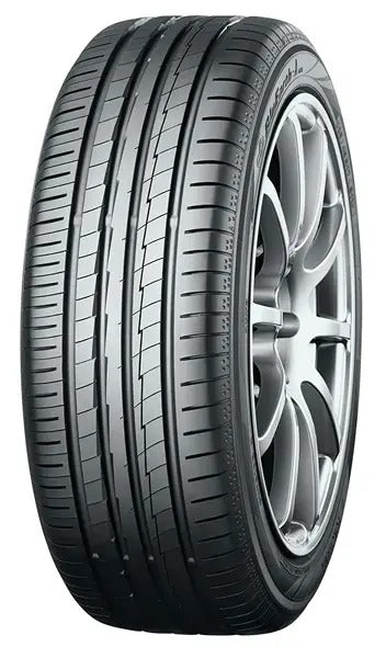 Yokohama AE51 255/40R18 99Y (JAPAN)