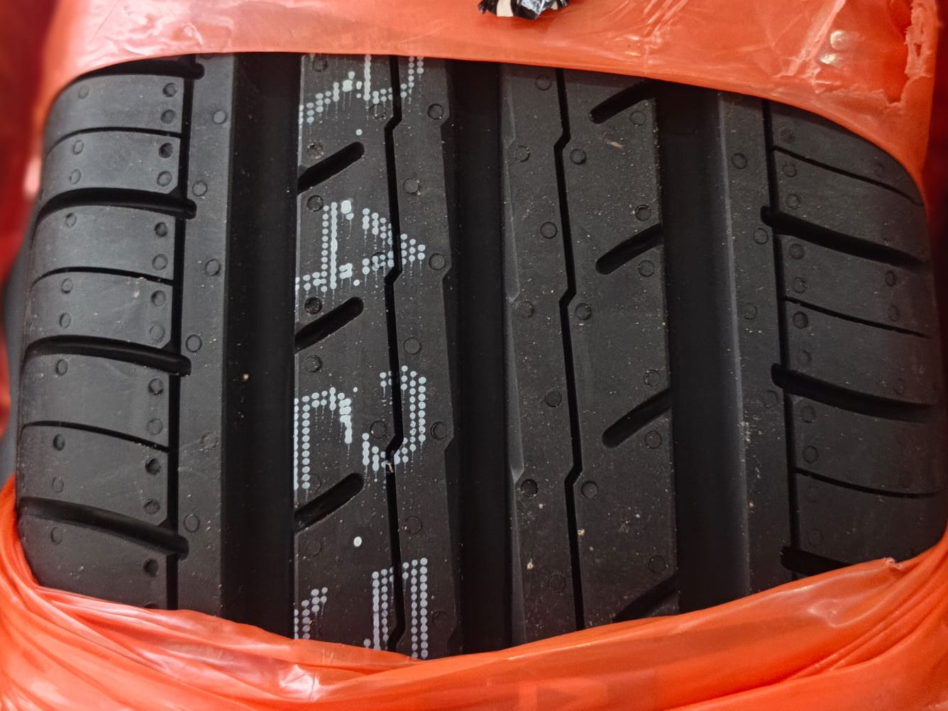 Yokohama BluEarth ES32 195/65R15 91H (JAPAN)